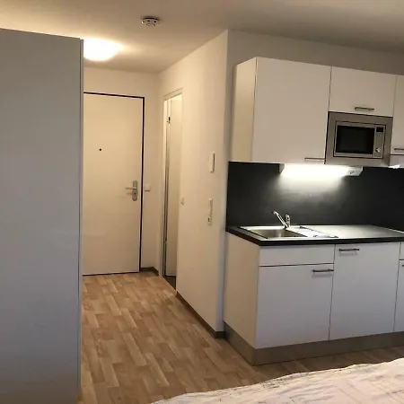 アパート 1-zi. Apartment, Echterdingen Bei Flughafen/messe Stgt.