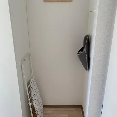 1-zi. Apartment, Echterdingen Bei Flughafen/messe Stgt. アパート